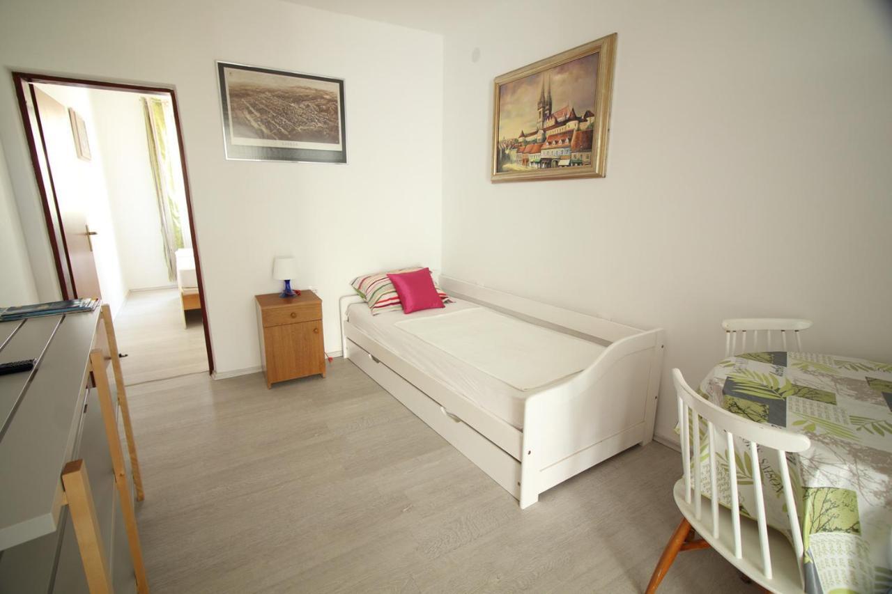 Apartmani Niessner Malinska Extérieur photo