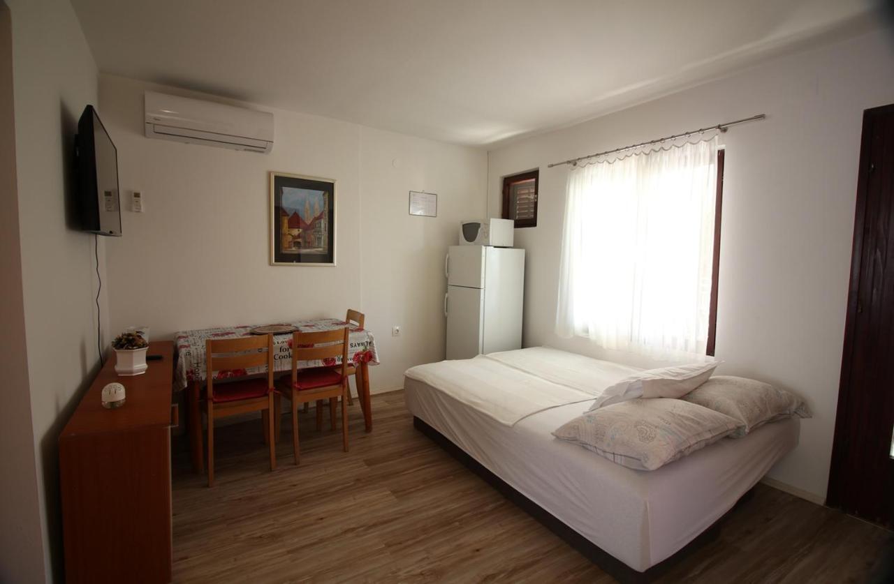 Apartmani Niessner Malinska Extérieur photo